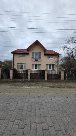Продаж будинку м.Винники вул.Довбуша - фото 1