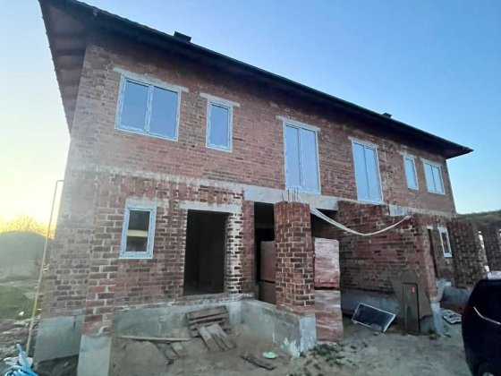 Продаж котеджу в м. Винники Винники