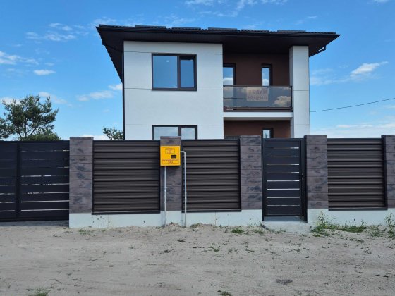 Будинок у с. Бірки(Брюховичі), біля м. Львів, 6 сот, 156 кв м Брюховичи