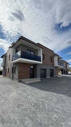 Продаж котеджу без комісії, с.Сокільники, вул.Салютна - фото 1