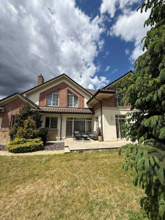 Продаж будинку з ремонтом 330 м2 в преміальному КМ «Панська Гора» - фото 1