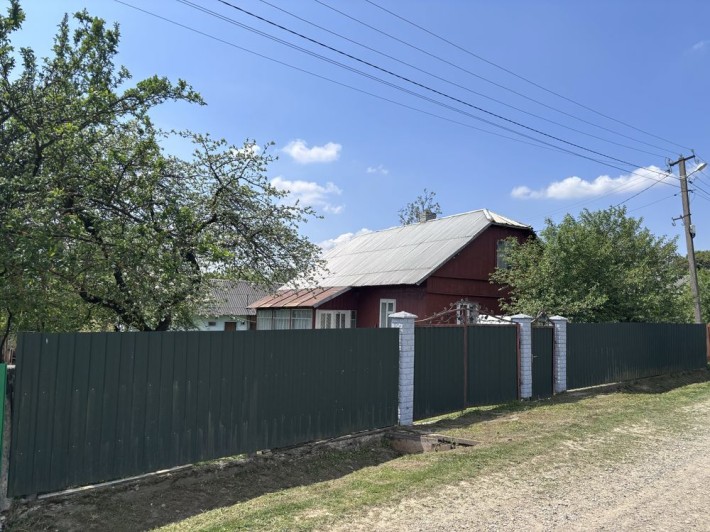 Продаж будинку в селі Рогізно з власним ставком - фото 1