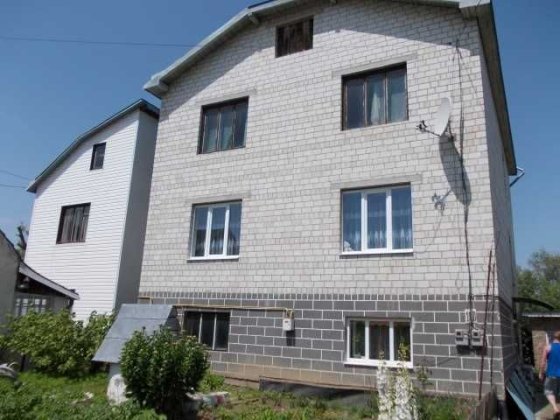 Продам частину будинку м.Самбір Самбор