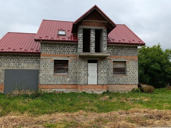 Продається новобудова, земельна ділянка 10 соток Самбір