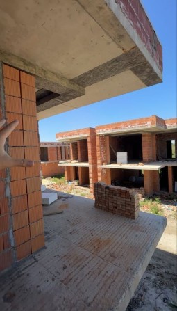 Котедж в Зубрі 145кв.м від забудовника без комісій та переплат, бруківка, огорожа, приватне котеджне - фото 1