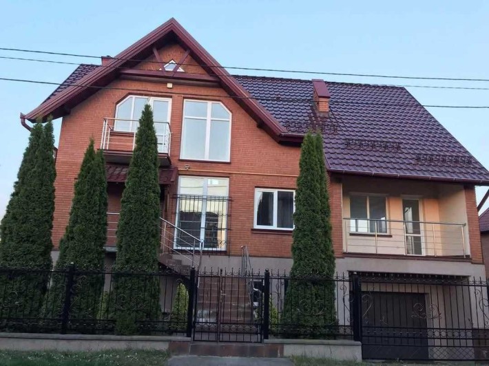 Просторий будинок у м. Городок, Львівської області. 175 000$ - фото 1