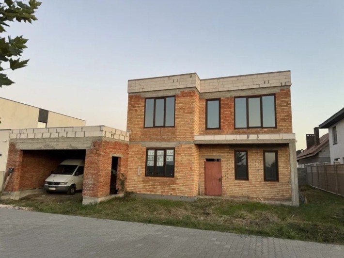 Продам современный двухэтажный дом в Дайберге - фото 1