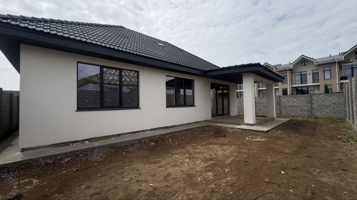 В продаже 1-этажный дом в Дайберге (рассрочка), Червоный хутор - фото 1