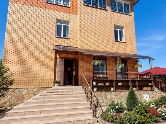 Продам срочно дом Крыжовника с Лески