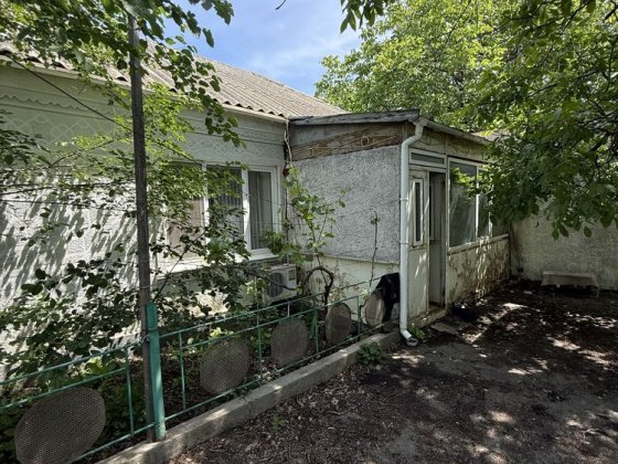 Продаётся добротный дом в самом центре села Нерубайское — отличное место как для жизни, так и для ве Нерубайське