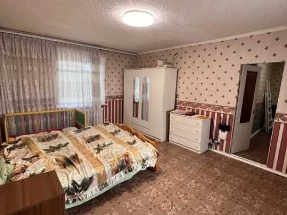 (13) Продам 2-поверховий будинок в с. Нерубайське