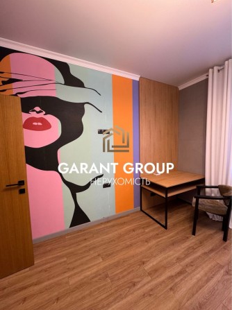 Продається Будинок у Фонтанці з підвалом та гаражем - фото 1