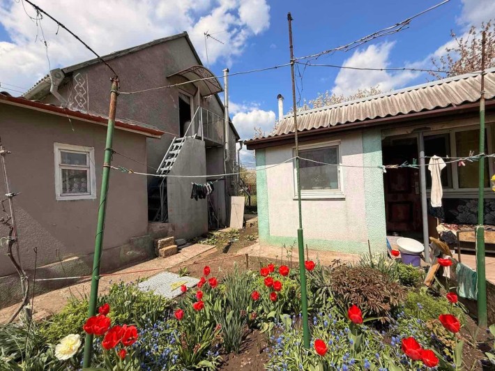 Продам два дома на одном участке в СОГ Волна - фото 1