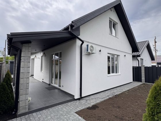 Дом 120 м² в Фонтанке-2 | Солнечные панели | Инвертор | Новый современный дом
