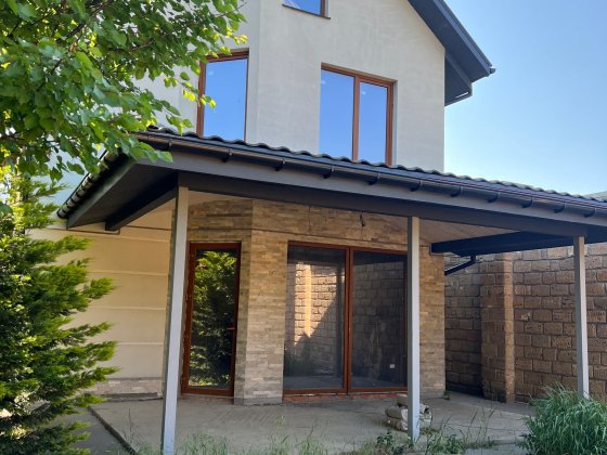 Продам дом в коттеджном кооперативе « Сосновый Берег» Фонтанка
