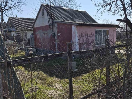 Светлое дачи 5км от ул Паустовского ж.м.Котовского Угловой.фасадный на асфальтированную дорогуМаршру