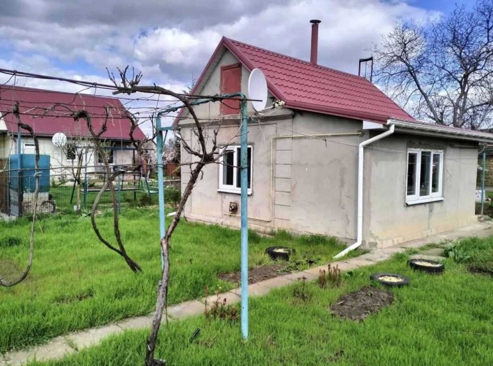 Продам дом дачу с газом и документами Светлое. - фото 1