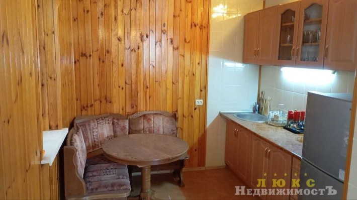Продам  двухэтажную дачу 55 кв. м  в элитном кооперативе Румб, Совиньон 4 - фото 1
