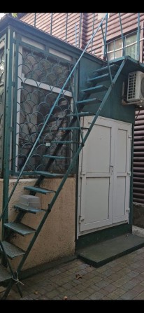 Продам курень возле моря, район Совиньона - фото 1