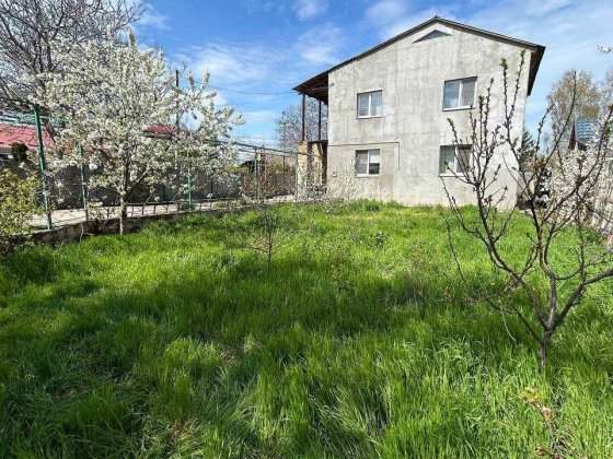 Продам 2 этажный дом в с.Усатово Усатове