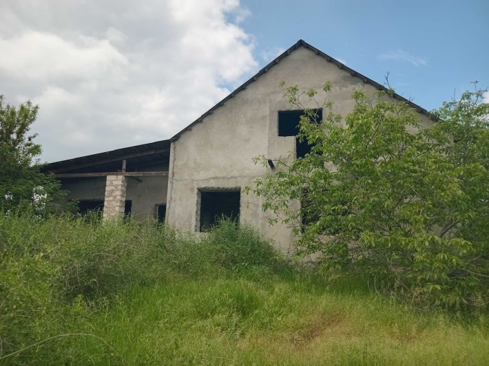 Продам дом в Беляевке недалеко от центра . - фото 1