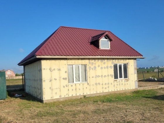 Дом новой постройки в с.Красноселка
