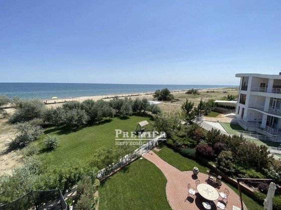 1 линия моря. Дом с террасой 114 м² и видом на море.