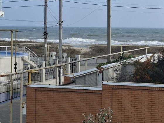 Будинок коло моря, 3,5 сотки землі, Затока