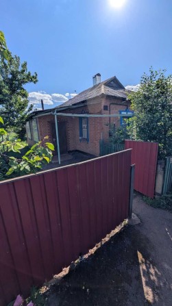 Продається будинок у Карлівці - фото 1