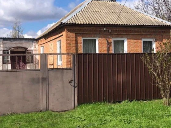 Будинок 72кв+33 сотки. Полтавська обл. с. Тарасівка Пирятин