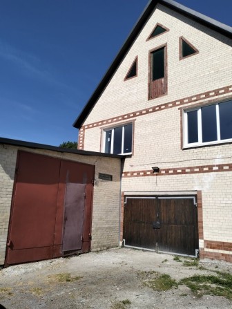 Продам будинок в затишному місці - фото 1