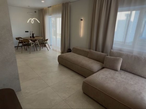 0 Продаж сучасного котеджу 76.4 м² з ремонтом та меблями Біла Криниця