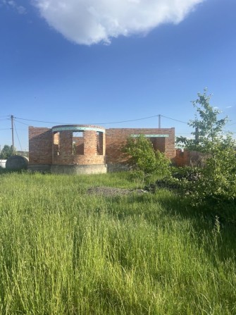 Продам будинок у м. Березне | 10 соток | Газ, світло | Грушевського 104 - фото 1