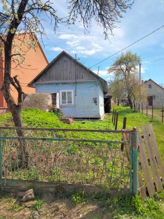 Продам будинок з земельною ділянкою в с. Корнин - фото 1