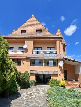Терміновий продаж будинку в мальовничий локаціі - фото 1