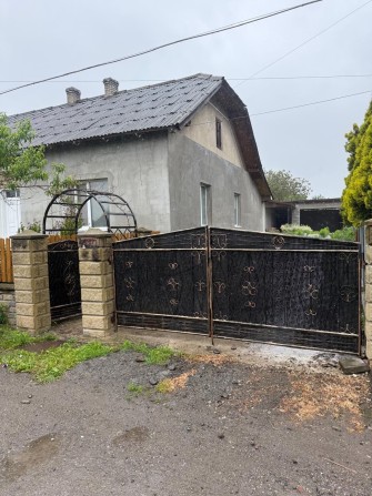 Продається 2 будинки на 1 подвірї - фото 1