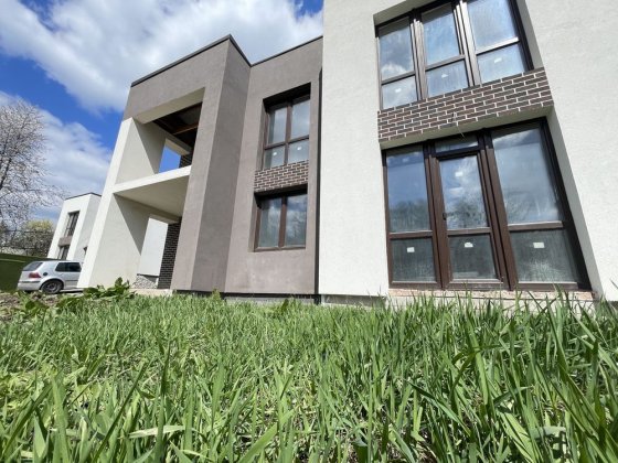 ПРОДАЖ приватного будинку, с.Великі Гаї