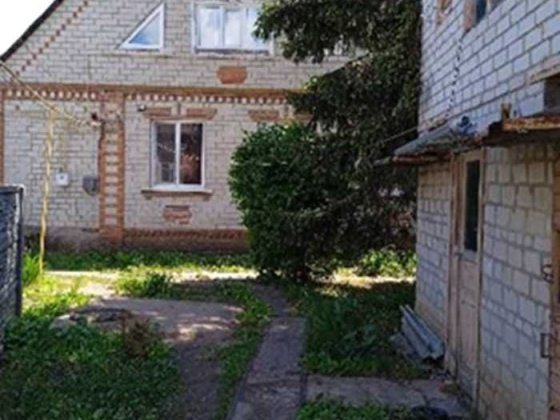 Продам 2 поверх. будинок у смт Нова Водолага, Харківська область Нова Водолага