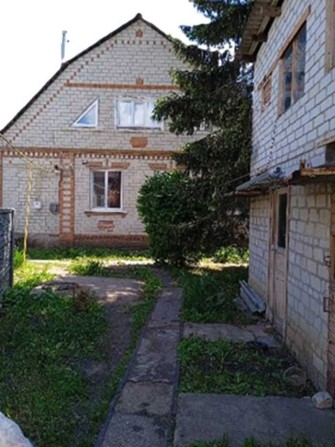 Продам 2 поверх. будинок у смт Нова Водолага, Харківська область - фото 1
