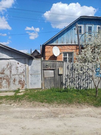 Продам 1/2 будинка в м.Богодухові - фото 1