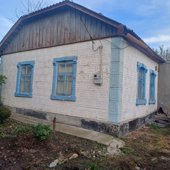 Продам будинок на великій ділянці 10 соток,район колледжу - фото 1