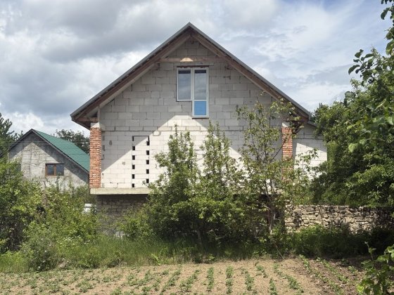 Продам недобубований будинок Дунаевцы