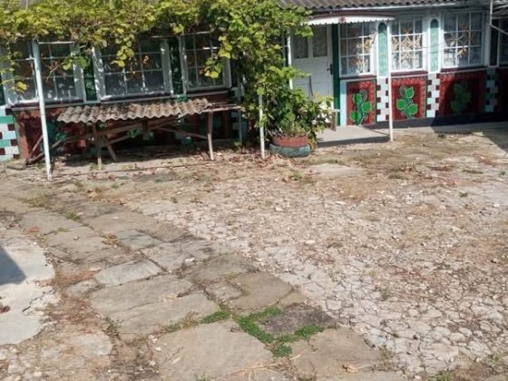 Продам будинок в селі з хорошими прибудовами Віньківці