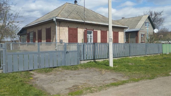 Продаж цегляного будинку Кропивна Черк обл - фото 1