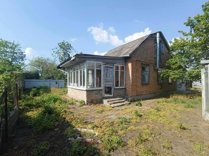 Ппродаж  окремої половини  будинка, р-н 6 школи! - фото 1