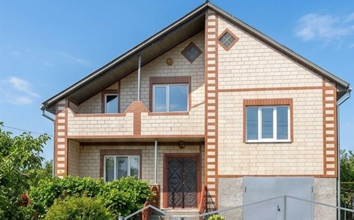 Капітальний будинок, 166 м², 87 м² житлової площі: Автономність, Безпека та Простір! + Господарське  - фото 1
