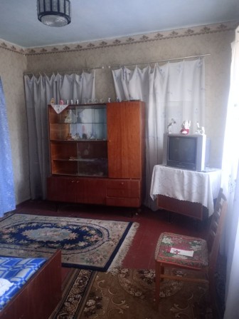 Продаж будинку неподалік від центру - фото 1