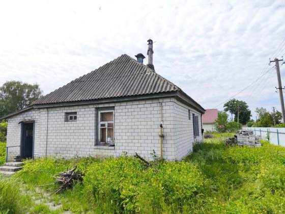 Будинок Шикарна  Ділянка  24сотки  50*50 метрів  вул. Рибальська Красная Слобода