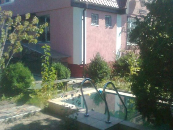 Хозяин .Продам дом у реки Лозивок