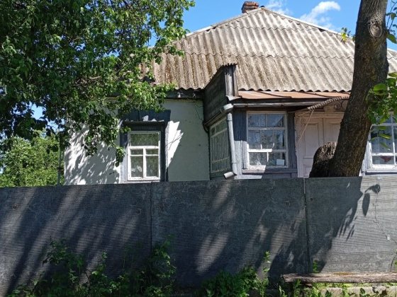 Продається частина будинку в м. Ічня , Чернігівська область. Ічня